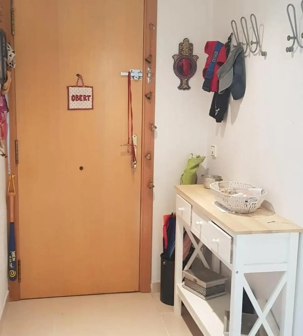 Modern Apartment In Calafell + Terraceの連絡先